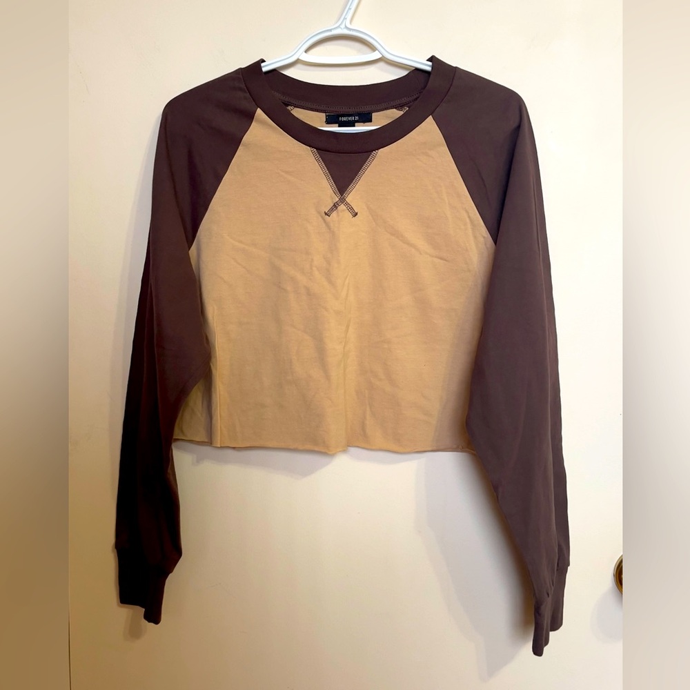 Forever21  Teen's Brown and Tan Crop-top long sleeves , new with out tags